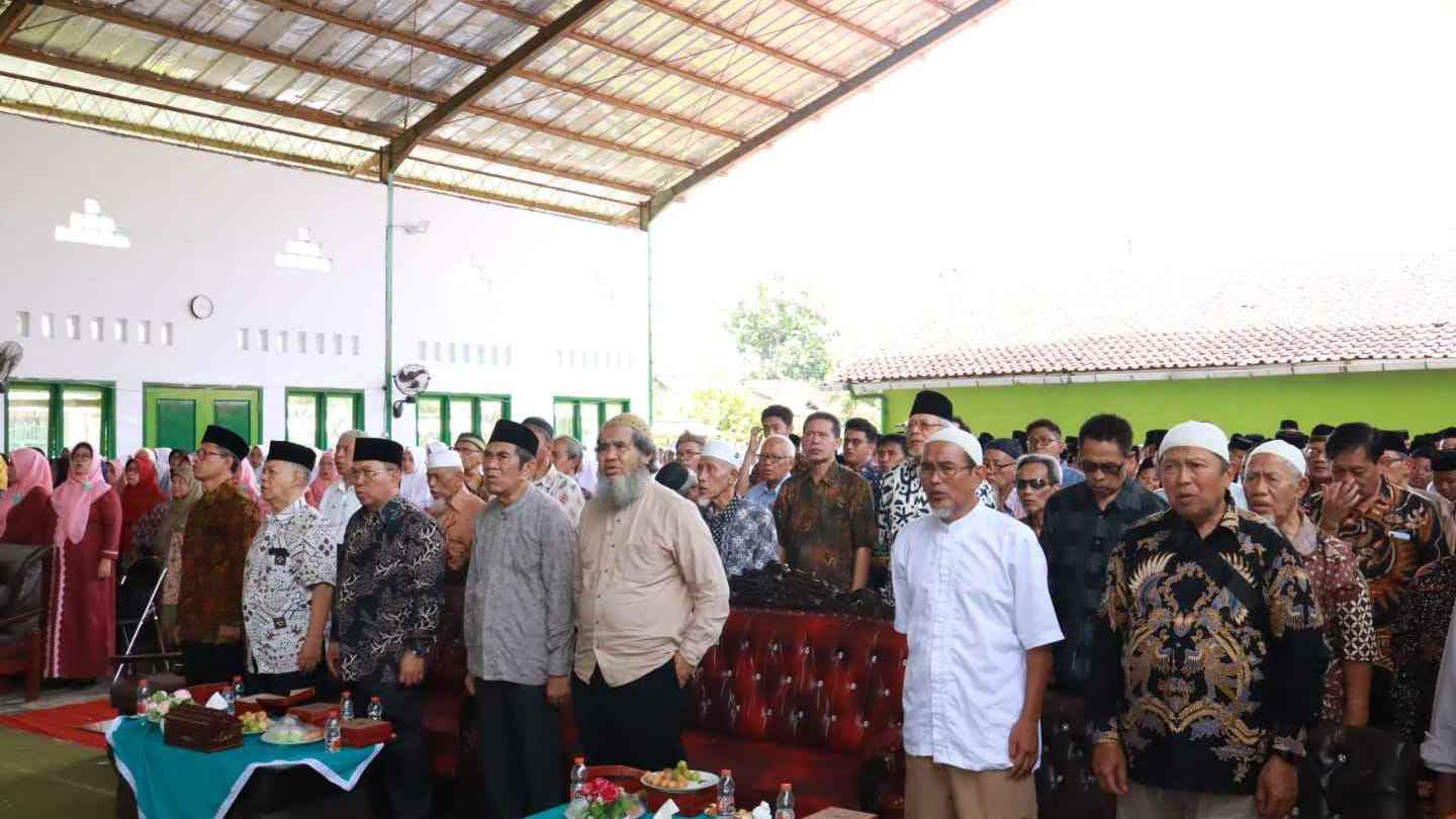 Hangatnya Silaturahmi Keluarga Besar PII YOGBES bersama Darul Mujahadah