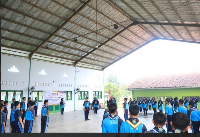 Latihan Upacara Siaga PPIM: Peserta Belajar Memahami Dunia Anak Lewat Praktik Langsung