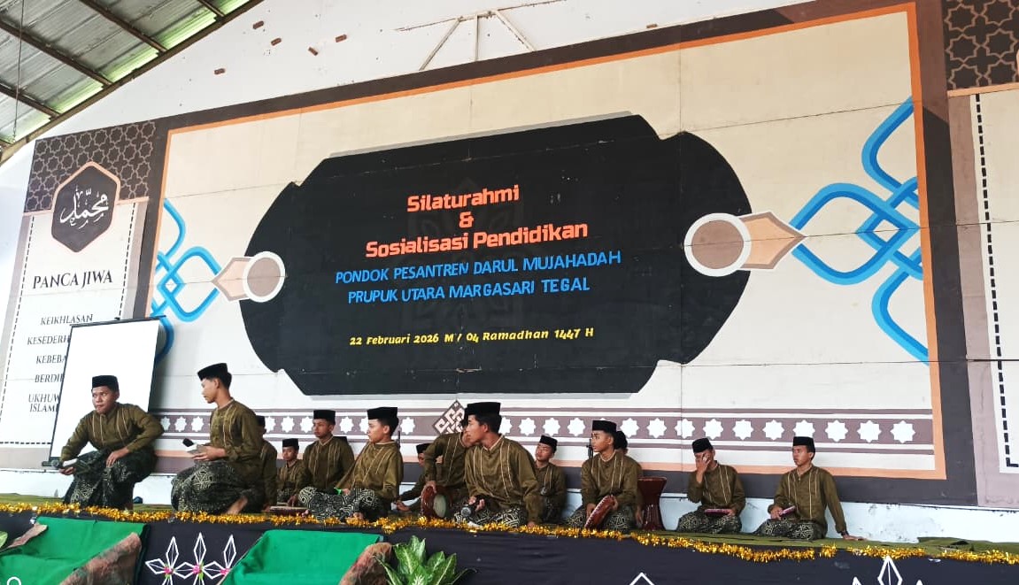 MERIAHNYA TARHIB : Gema Sholawat Sambut Ramadan di Pondok Pesantren Darul Mujahadah
