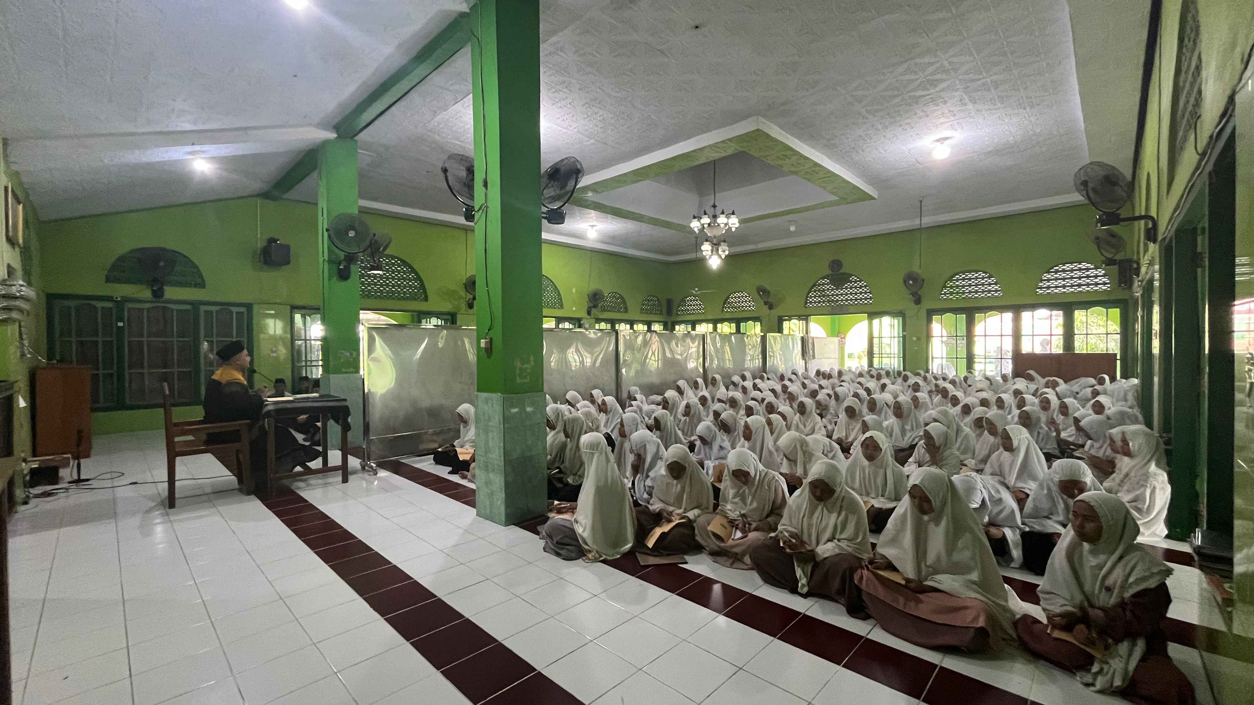 Ramadan Berkah dalam Kajian Penuh Berkah