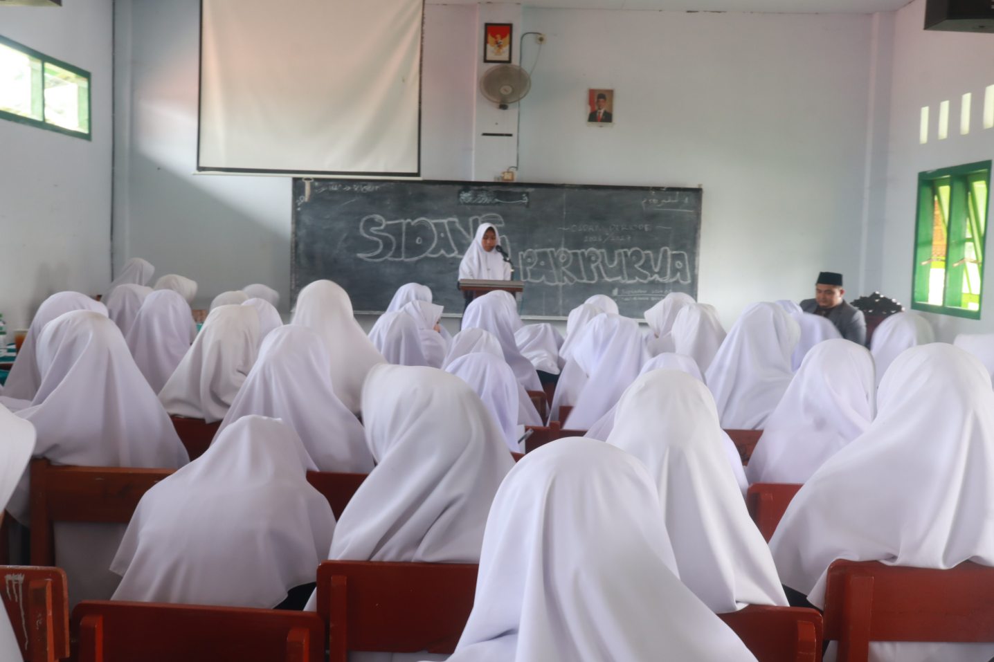 Sidang Paripurna OSDAM Putri TP 2026/2027 Resmi Digelar, Bahas Evaluasi Program Kerja dan Pengesahan Program Kerja