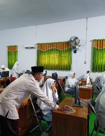 Pelatihan Manajemen Bidang Keuangan Darul Mujahadah